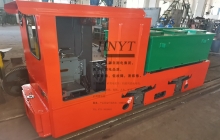 新疆5吨锂电池电机车发往山东某矿山