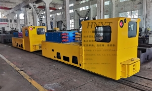 8吨超级电容湘潭电机车试运行