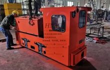 5吨蓄电池湘潭电机车发往煤矿