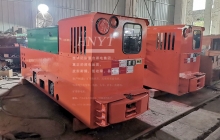 内蒙古升级改造的8吨蓄电池湘潭电机车发往甘肃