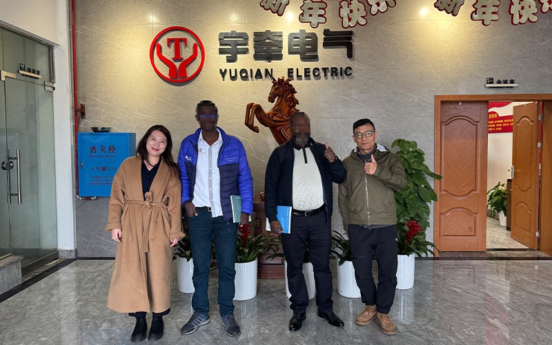 非洲客户来访，顺利完成矿用湘潭电机车考察及订单签订